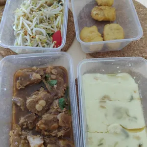 Tingkat Menu (20 Days) in Microwavable Container
