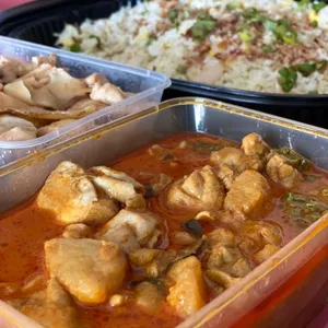 Signature Curry Chicken