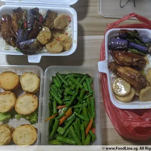 20 Days Lunch Tingkat Package (Weekdays Only)