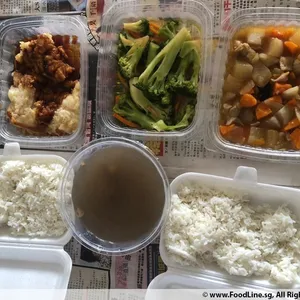 Lunch Tingkat (20 Days, 3 Dishes + Soup OR 4 Dishes)