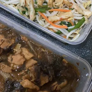 Tingkat - 3 Dishes + 1 soup/ 4 Dishes  (20 days)