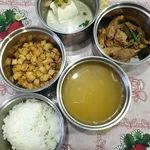 5 Days Tingkat Trial (3 Dishes + 1 Soup)