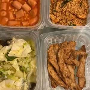 Lunch/Dinner Tingkat (5 Days, 3 Dishes + Soup OR 4 Dishes)