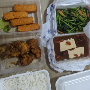 20 Days Lunch Tingkat Package (Weekdays Only)