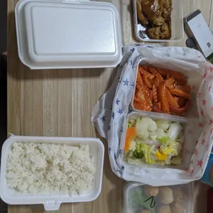 20 Days Lunch Tingkat Package (Weekdays Only)