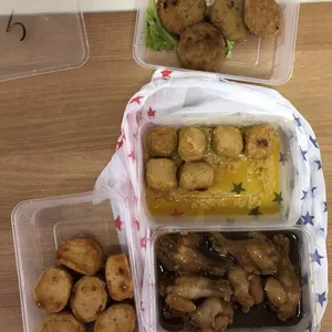 7 Days Lunch Tingkat Package  (Incl. Weekends)