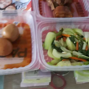 Lunch/Dinner Tingkat (5 Days, 3 Dishes + Soup OR 4 Dishes)