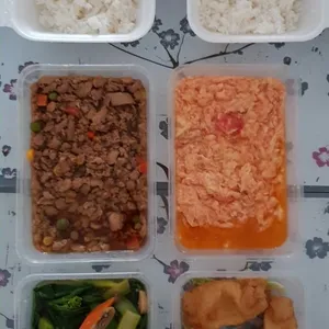 14 Days Lunch Tingkat Package  (Incl. Weekends)
