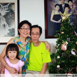 Orderer & Hubby with Niece.jpg