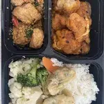 10 Days Lunch Tingkat Package (Weekdays Only)