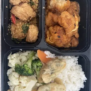 10 Days Lunch Tingkat Package (Weekdays Only)