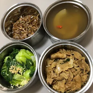 5 Days Tingkat Trial (3 Dishes + 1 Soup)