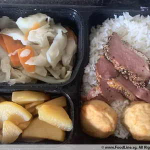 5 Days Lunch Tingkat Package (Weekdays Only)