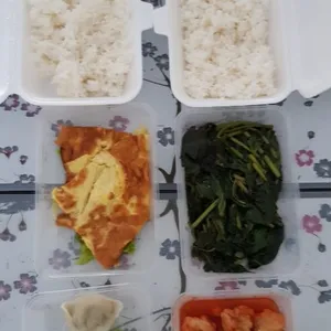 28 Days Lunch Tingkat Package (Incl. Weekends)