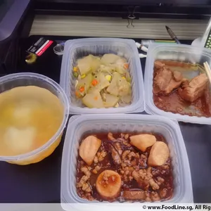 Lunch Tingkat (20 Days, 3 Dishes + Soup OR 4 Dishes)