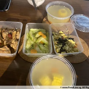 Tingkat - 3 Dishes + 1 soup/ 4 Dishes  (20 days)