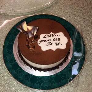 Tiramisu (Size: 16cm) (Qty of Big Candles: 6) (Qty of Small Candles: 5)