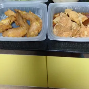 Lunch/Dinner Tingkat (5 Days, 3 Dishes + Soup OR 4 Dishes)