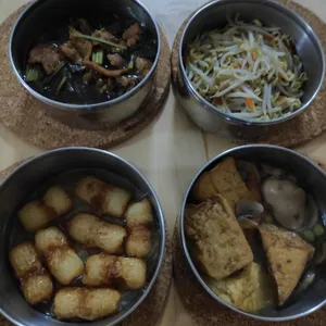 Dinner Tingkat (20 Days, 3 Dishes + Soup OR 4 Dishes)