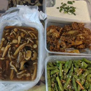 Jessie Catering Tingkat Meal - 3 dishes + 1 soup/ 4 dishes (10 days) - Promotion!