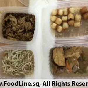 Lunch/Dinner Tingkat (5 Days, 3 Dishes + Soup OR 4 Dishes)