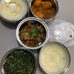 5 Days Tingkat Trial (3 Dishes + 1 Soup)