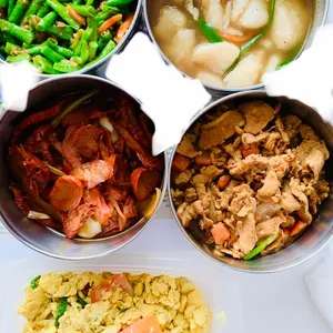 Dinner Tingkat (20 Days, 3 Dishes + Soup OR 4 Dishes)