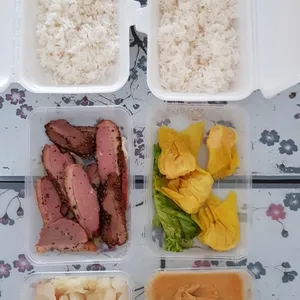 28 Days Lunch Tingkat Package (Incl. Weekends)
