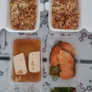 28 Days Lunch Tingkat Package (Incl. Weekends)