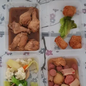 28 Days Lunch Tingkat Package (Incl. Weekends)