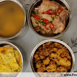 5 Days Tingkat Trial (3 Dishes + 1 Soup)