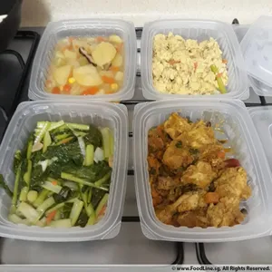 Lunch/Dinner Tingkat (10 Days, 3 Dishes + Soup OR 4 Dishes)