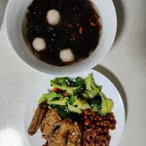 Tingkat - 3 Dishes + 1 soup/ 4 Dishes  (20 days)