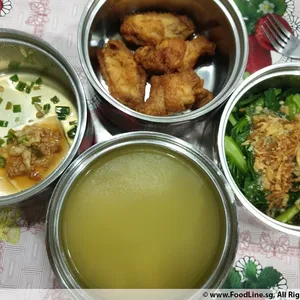 5 Days Tingkat Trial (3 Dishes + 1 Soup)