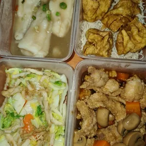 Tingkat - 3 Dishes + 1 soup/ 4 Dishes  (20 days)