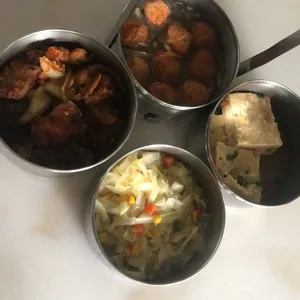 Dinner Tingkat (20 Days, 3 Dishes + Soup OR 4 Dishes)