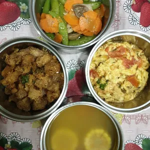 5 Days Tingkat Trial (3 Dishes + 1 Soup)