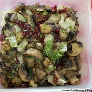Roasted Mushrooms with Caramelized Onions (V)