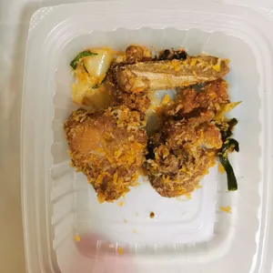 Lunch/Dinner Tingkat (5 Days, 3 Dishes + Soup OR 4 Dishes)