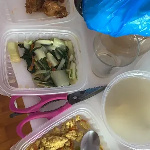 Lunch/Dinner Tingkat (5 Days, 3 Dishes + Soup OR 4 Dishes)