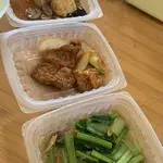 Lunch/Dinner Tingkat (5 Days, 3 Dishes + Soup OR 4 Dishes)
