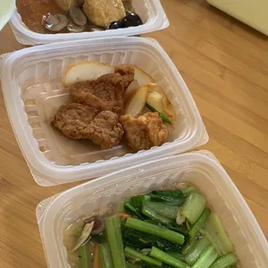 Lunch/Dinner Tingkat (5 Days, 3 Dishes + Soup OR 4 Dishes)