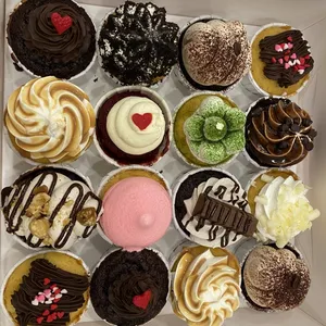 2x Happy Mix Cupcakes @$28 (Add-on: None)