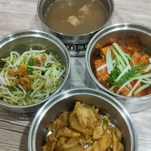 Others customer photo