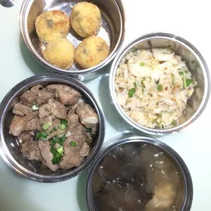 5 Days Tingkat Trial (3 Dishes + 1 Soup)