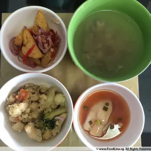 Lunch Tingkat Package (5 Days, 3 Dishes + Soup OR 4 Dishes)
