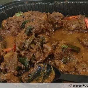Indian Curry Chicken (Chicken cook in Garlic & Traditional Spices)