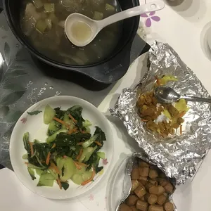 Lunch/Dinner Tingkat (5 Days, 3 Dishes + Soup OR 4 Dishes)