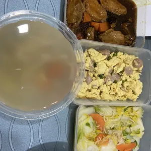 Tingkat - 3 Dishes + 1 soup/ 4 Dishes  (20 days)