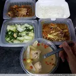 Lunch/Dinner Tingkat (5 Days, 3 Dishes + Soup OR 4 Dishes)